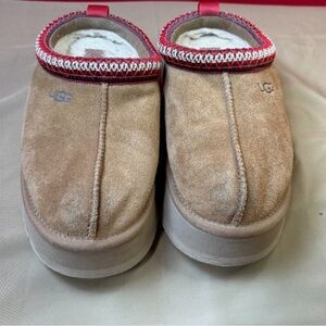 UGG Chestnut Suede Slippers with Red Accents